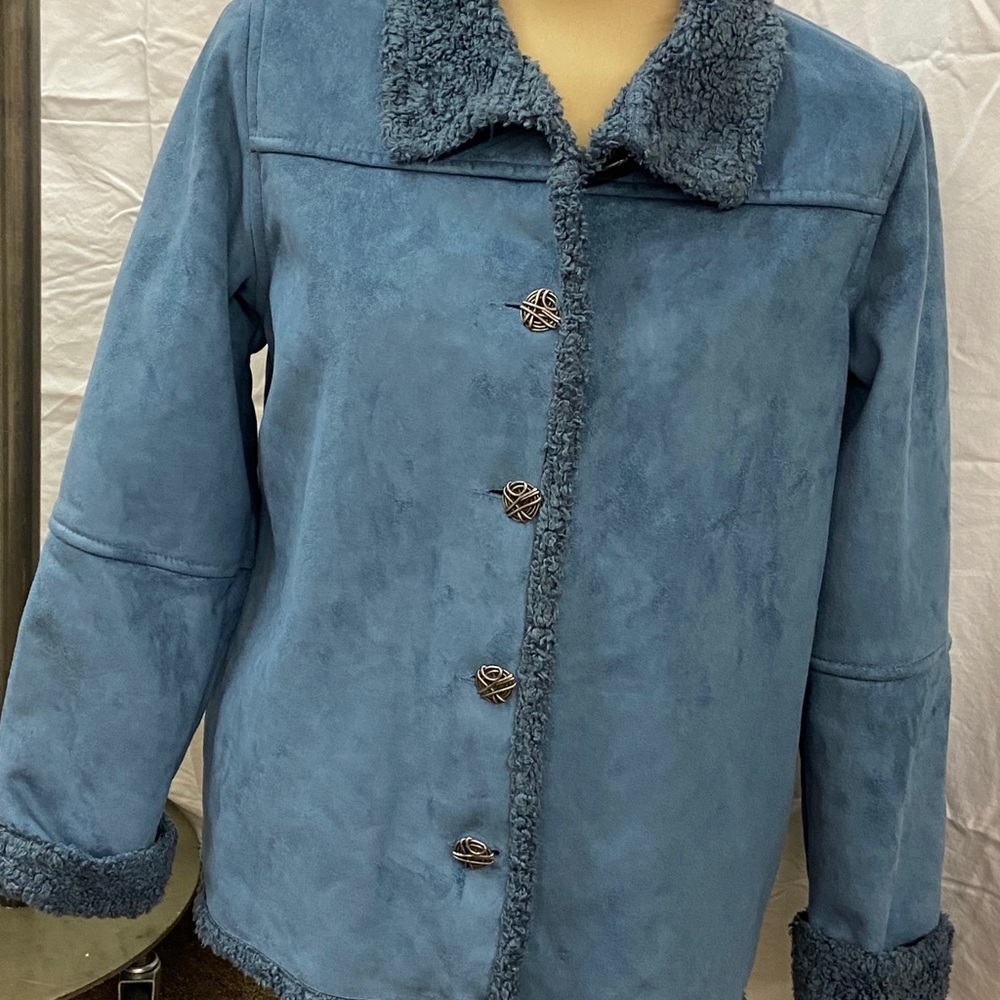 Jacket - Picture 3 of 6